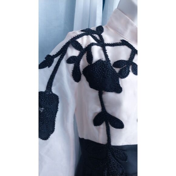 Vintage Organza Embroidery Turtleneck Beading Flare Long Sleeve Maxi Dress - Picture 6 of 11